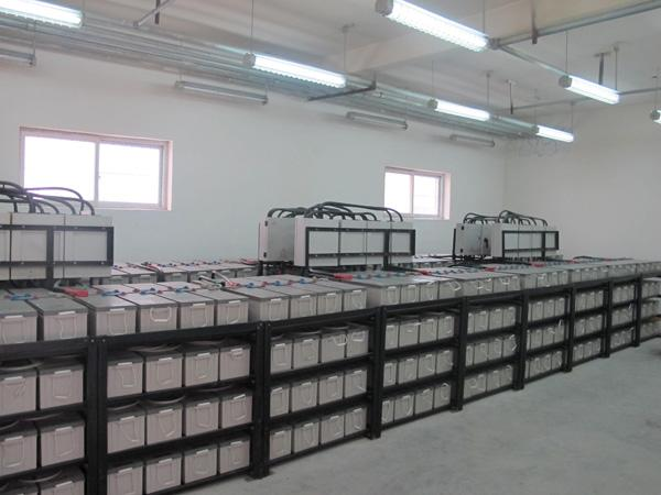 光伏發(fā)電儲能鋰電池成本價(jià)格